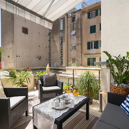 Camellia- Cozy Apartman Split