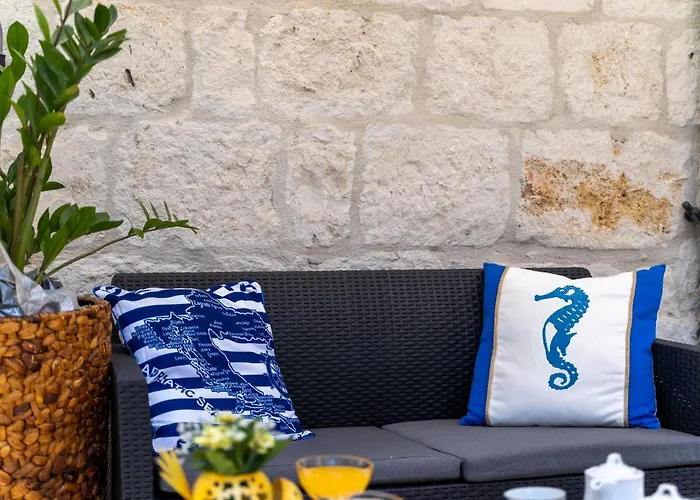 Camellia- Cozy Lejlighed *